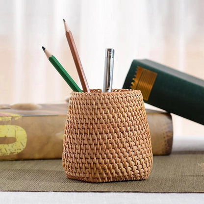 Handwoven storage basket Floroux | Rattan basket for the home | Decorative and functional storage
