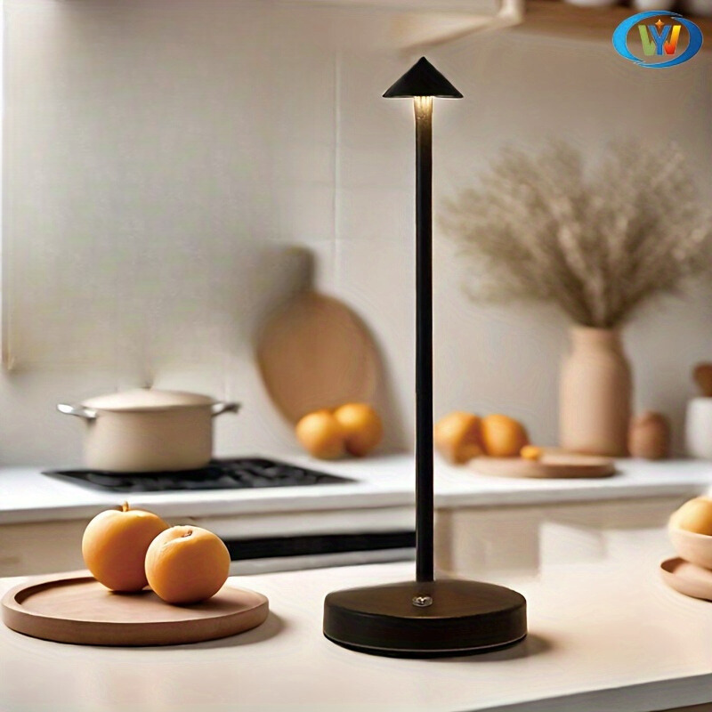 ConusLamp – Lampe de table USB élégante