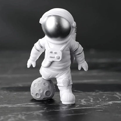 Floroux - Aventures avec des figurines d'astronautes