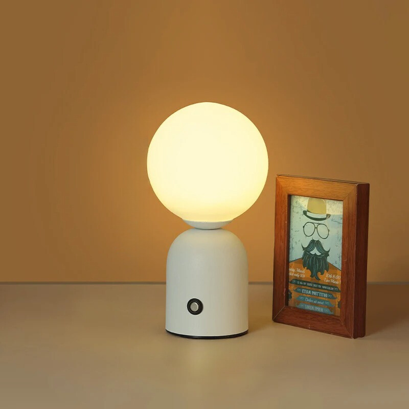 Floroux - lampe de table LED rechargeable pour un éclairage confortable dans la chambre et le salon