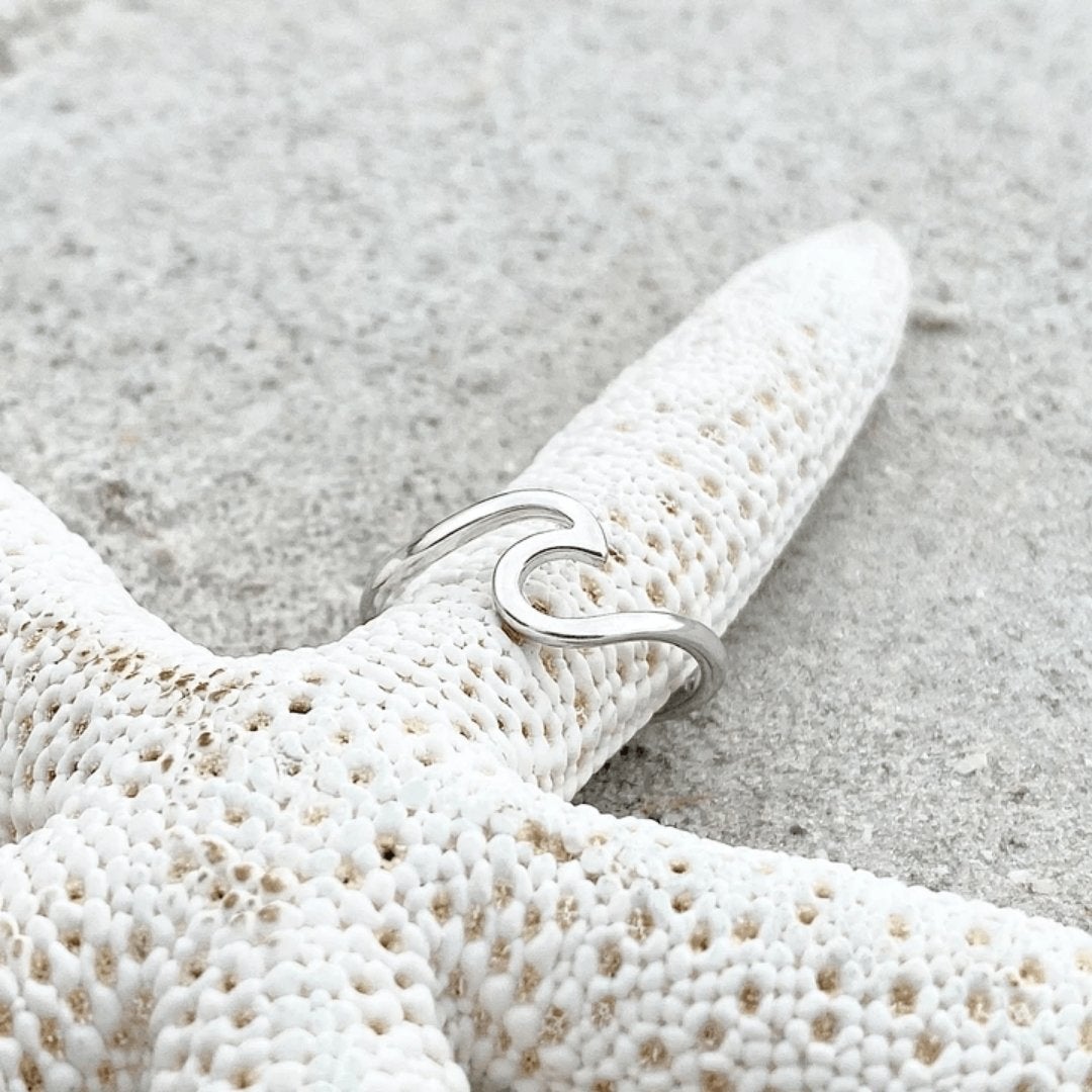 Bague Élégante en Argent Ondulé - Collection Maris