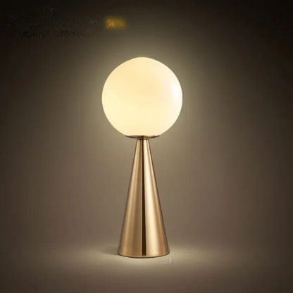 VerreLume – Lampe de Table en Verre Élégante pour Lecture et Décoration