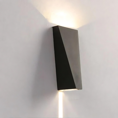 Floroux - Lumière extérieure élégante avec détecteur de mouvement intelligent pour plus de sécurité