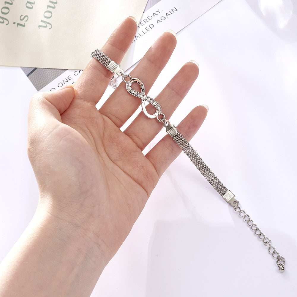 Bracelet Chic Infini pour une Élégance Intemporelle