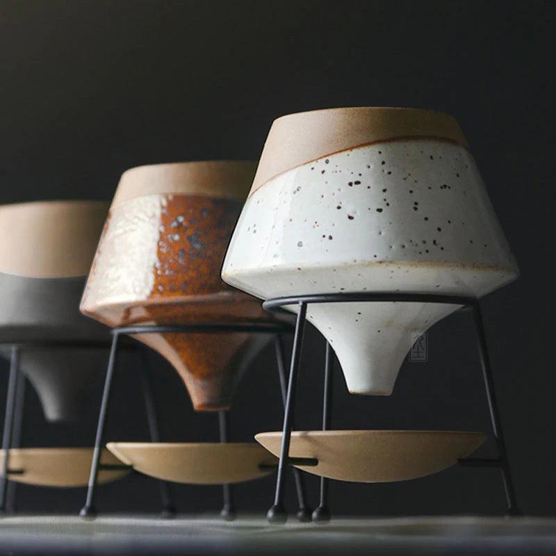 Floroux droplet-shaped plant pot with saucer | Elegant clay pot for modern decor