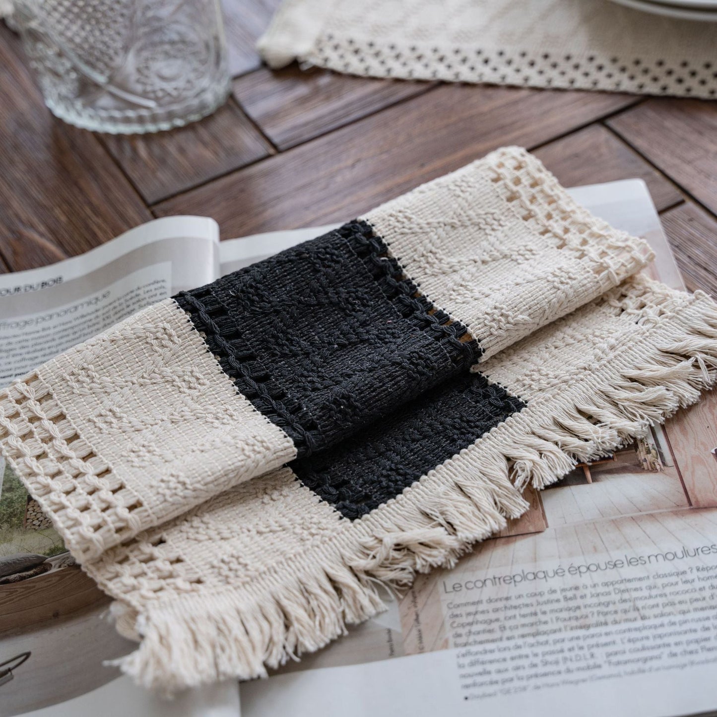 Couronne de table à tissage en trois sections