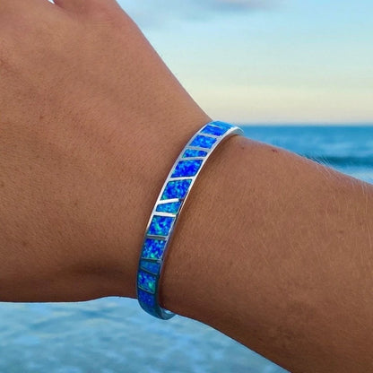 Bracelet élégante en opale bleue et argentée - Collection Isola