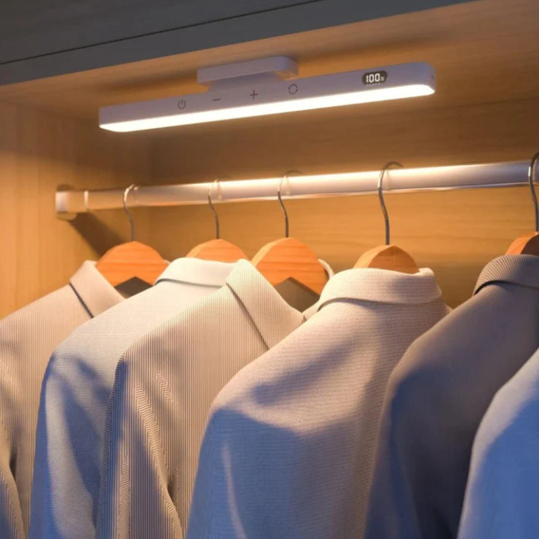 ClartéActive – Lampe LED intelligente avec capteur de mouvement