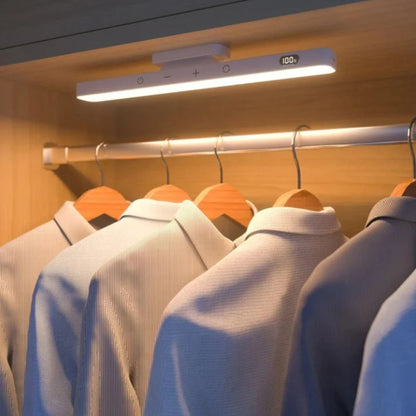 ClartéActive – Lampe LED intelligente avec capteur de mouvement