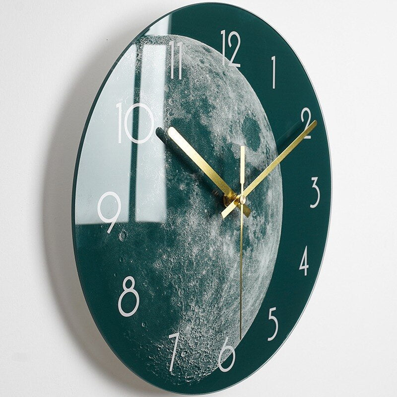 Horloge murale en verre élégante