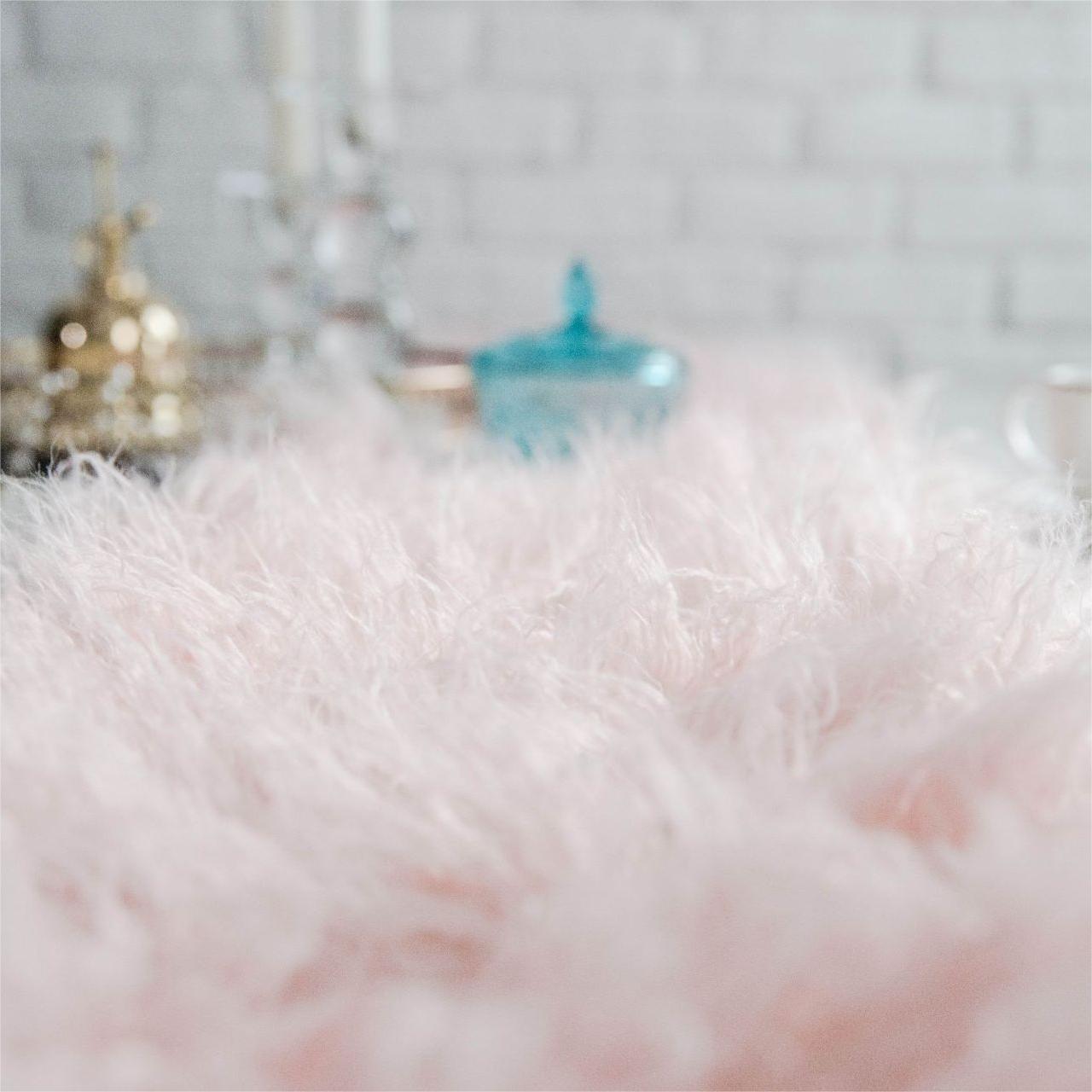 Couverture de table en fausse fourrure pour la fête Décor de banquet