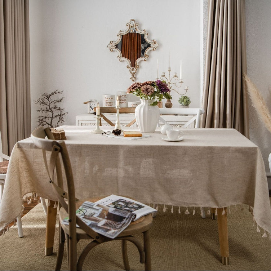 Drap de table décoratif en lin avec franges