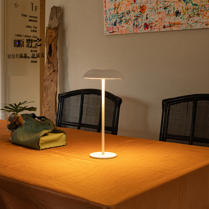 Floroux | Lampe de table élégante et rechargeable