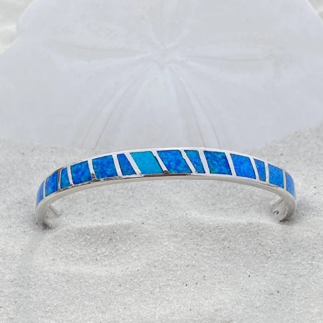 Bracelet élégante en opale bleue et argentée - Collection Isola