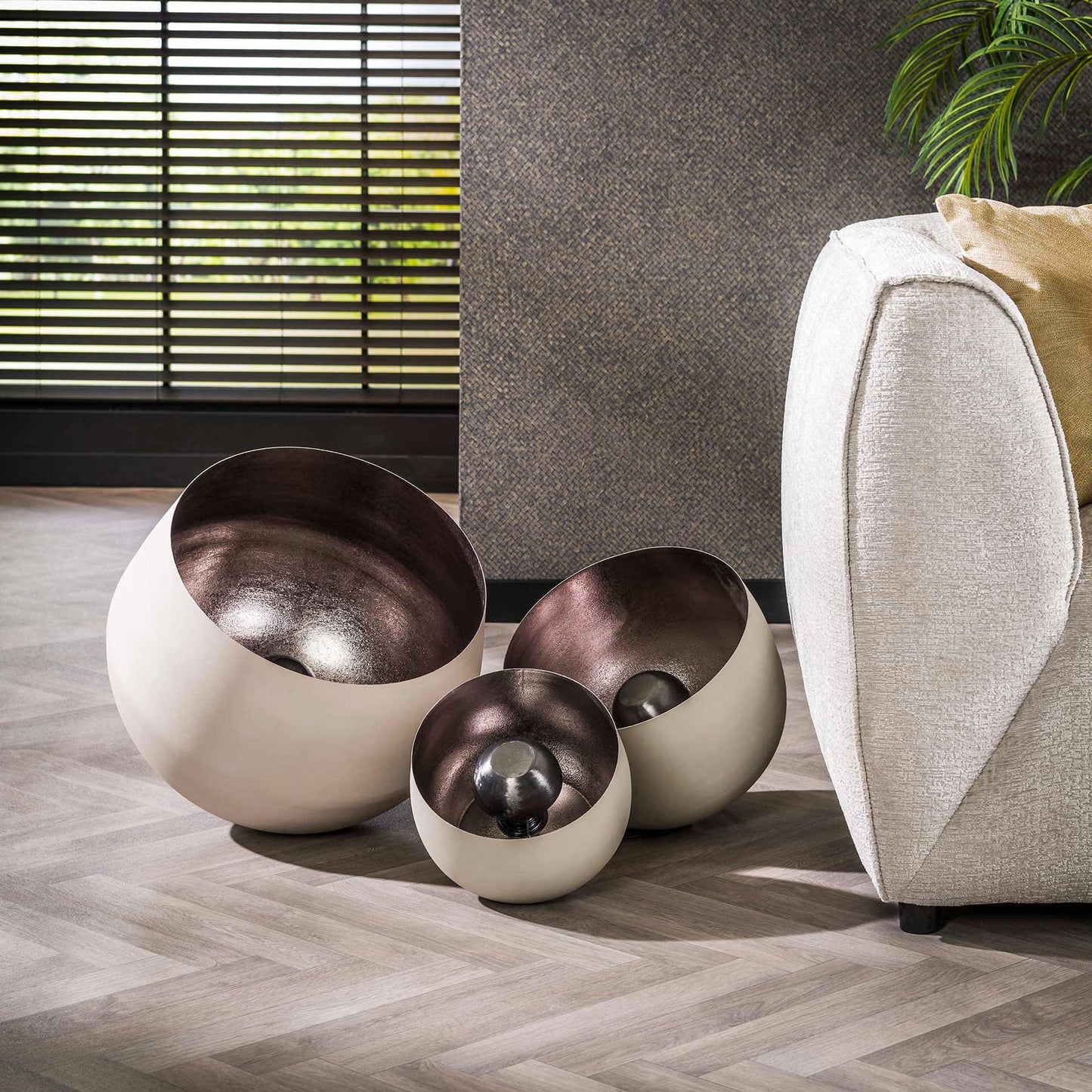 BaselLamp – Élégante lampe en bois