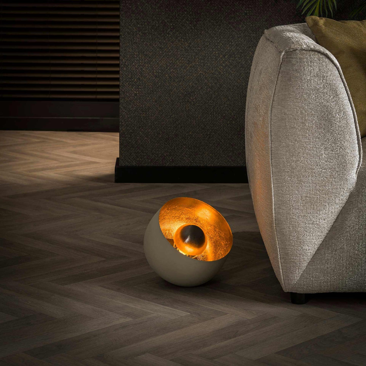 BaselLamp – Élégante lampe en bois