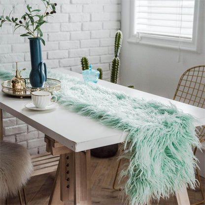 Couverture de table en fausse fourrure pour la fête Décor de banquet