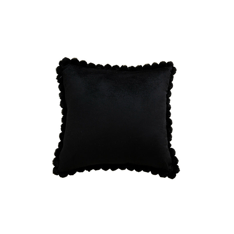 Coussin de lit crémeux romantique