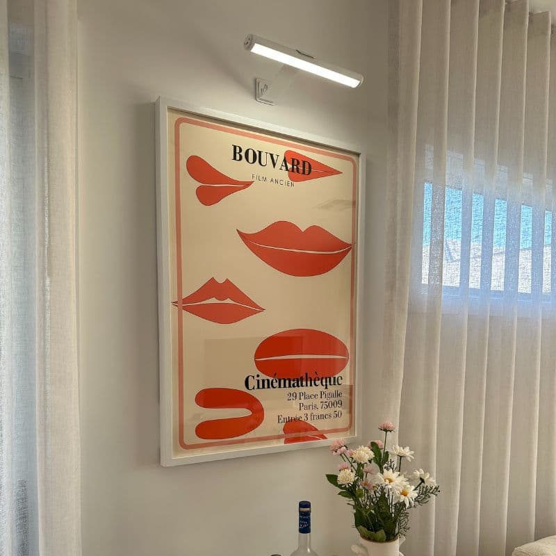 ÉclaireArt - Éclairage LED Sans Fil Élégant pour Vos Œuvres