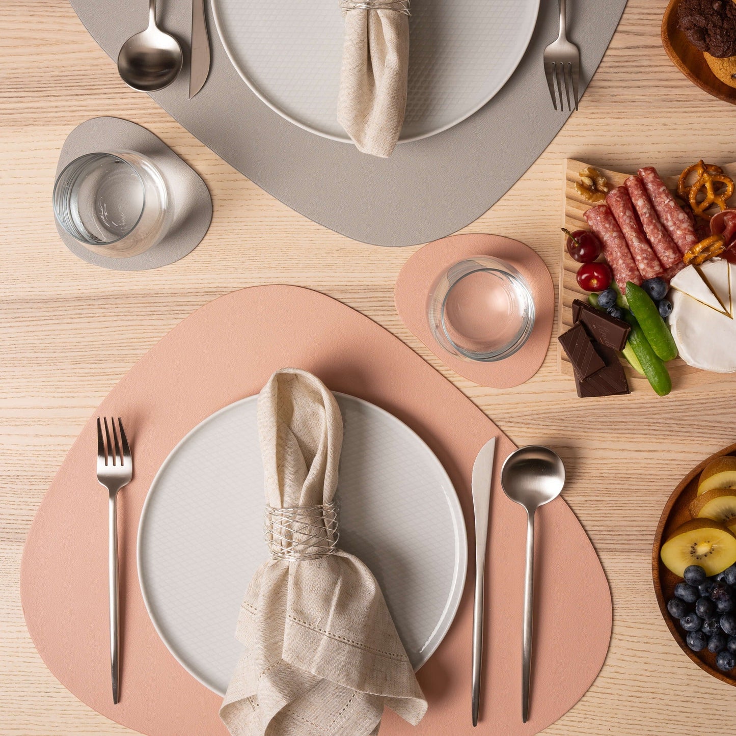 Bayley - Ensemble de luxe en simili cuir Ensemble de table et sous-verres