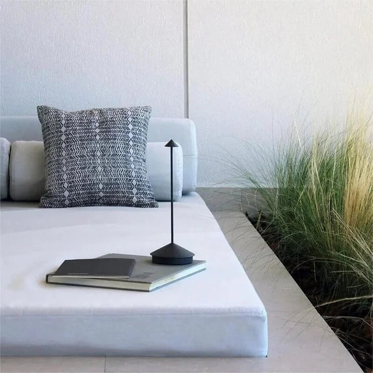 Floroux - Lampe de table sans fil slim et portable avec luminosité réglable