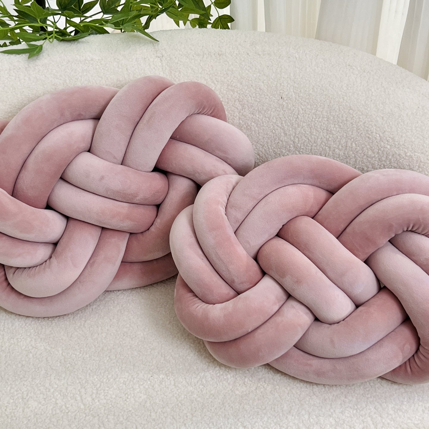 ComfortCloud Coussins - Luxueux Peluches avec Design à Bouton