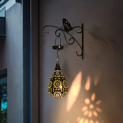 Lampe de jardin alimentée par énergie solaire et résistant aux intempéries – SolarLuxe