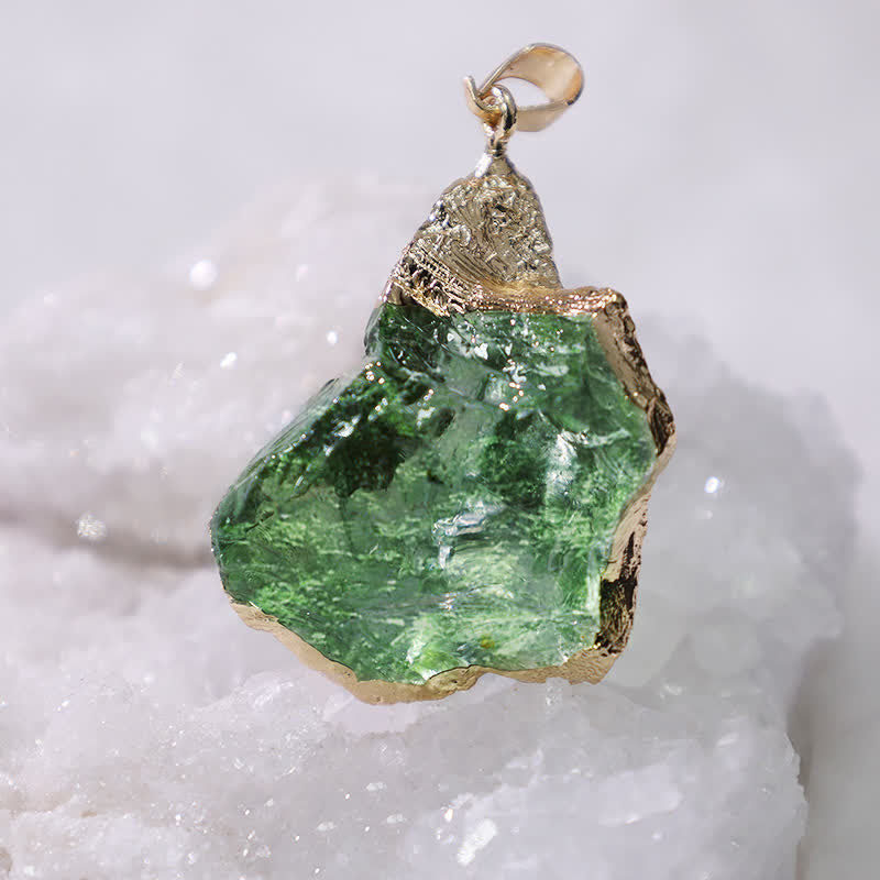 Collier Élegant en Moldavite Naturelle - Lyra