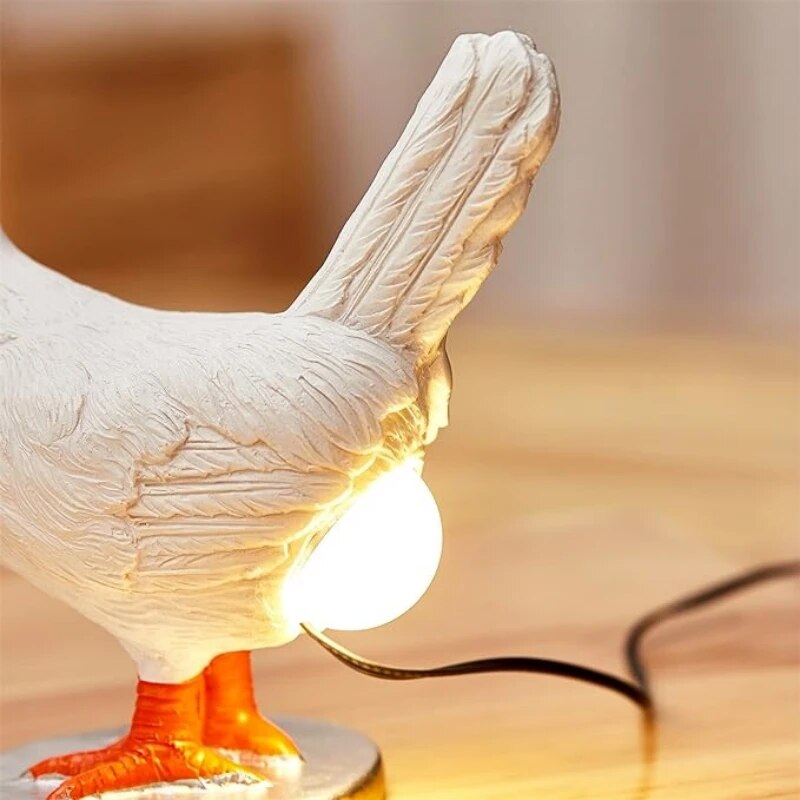 Floroux Fun Table Lamp in the Shape of a Hen | Decorative LED Light for the Home
