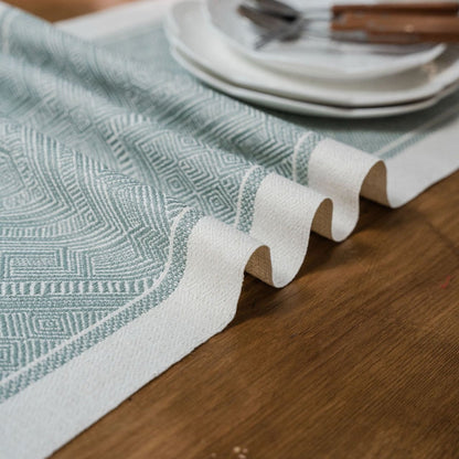 Nappe en jacquard à carreaux géométriques