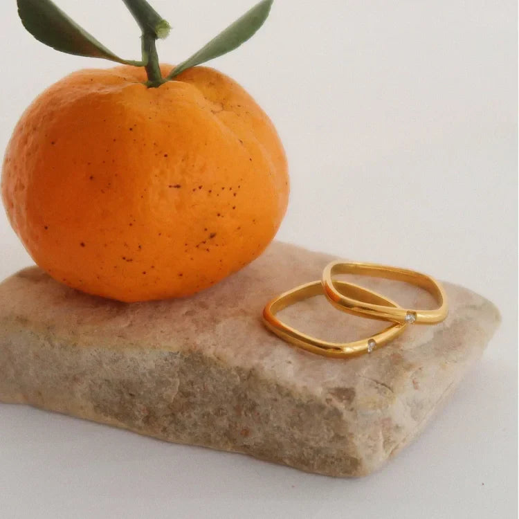 Bague en zirconium minimaliste élégante - Leona