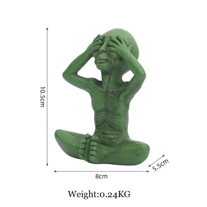 Floroux Alien Garden | Decorative Alien Figure for Outdoor | Resin Statue for Garden & Home | Miniature for Outdoor Use