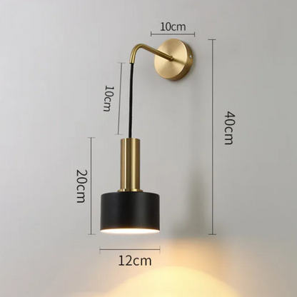 Floroux Applique murale avec base en or et abat-jour en métal - Élégance moderne pour intérieurs