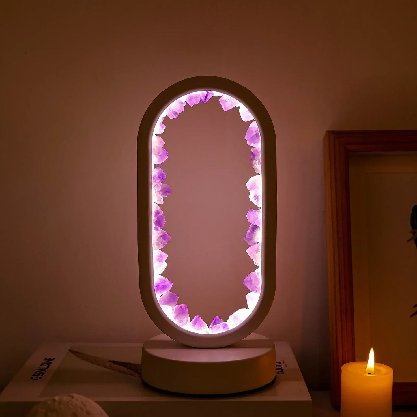 AuraStone | Lampe de table apaisante en améthyste naturelle