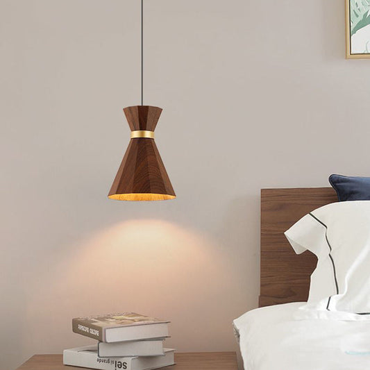 Lampe pendante traditionnelle en fer conique en forme de corne japonaise à 1 lumière pour salon