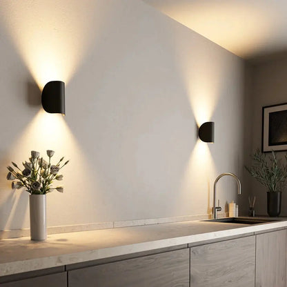Applique murale LED élégante avec un design économe en énergie pour chaque pièce