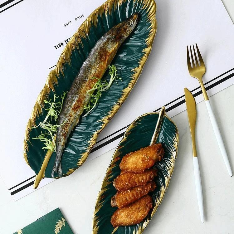 Ceramic plate in the shape of a banana leaf Floroux | Decorative | Serving platter