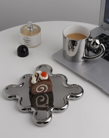 Marcia Cup Set – Ensemble de tasse et assiette en porcelaine élégante
