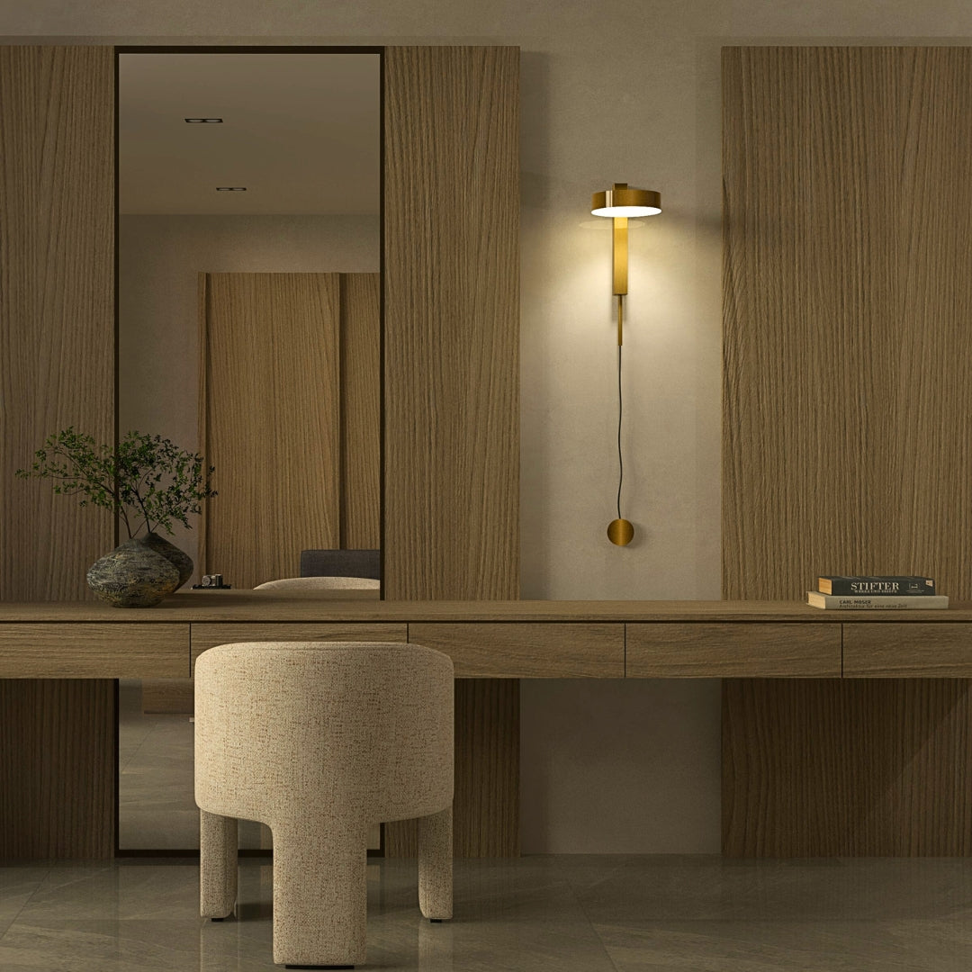 Celine Applique murale (Boîte ouverte)