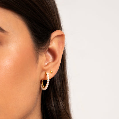 Boucles d'oreilles minimalistes élégantes - Lunara