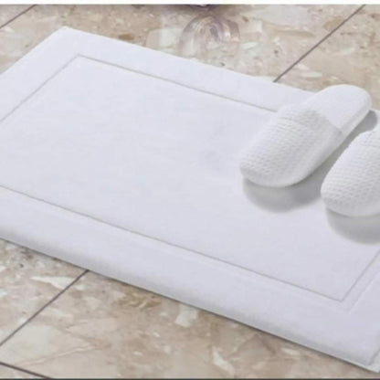 Tapis de salle de bain en coton blanc