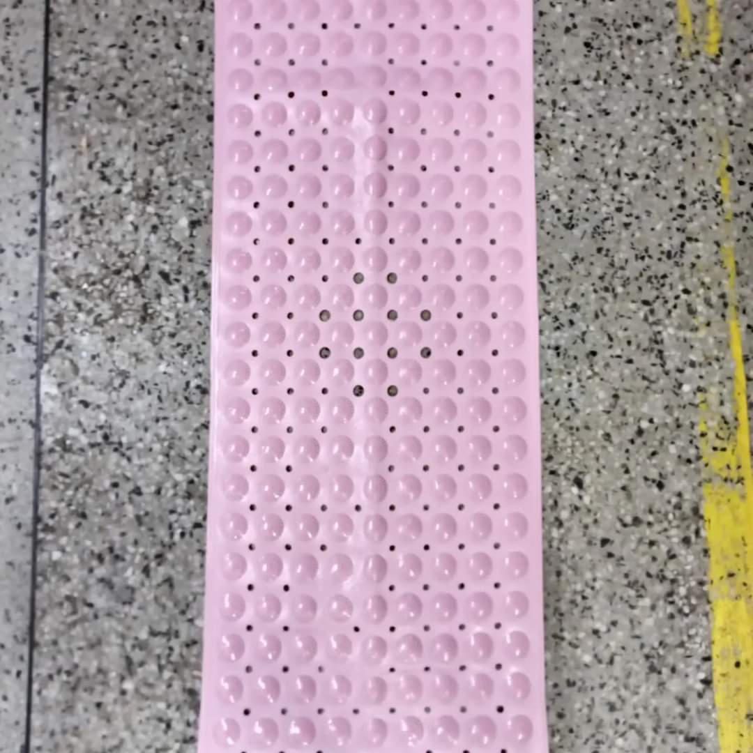 Tapis de bain/tub antidérapant extra long
