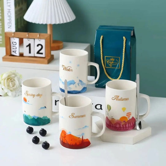 Ensemble de 4 tasses en porcelaine