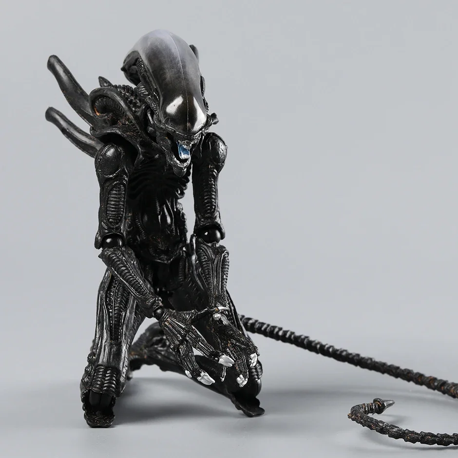 Figurine d'action extraterrestre de haute qualité - Poupée de collection, cadeau parfait pour les enfants, modèle de statue d'aliens détaillé 18 cm (7 pouces)