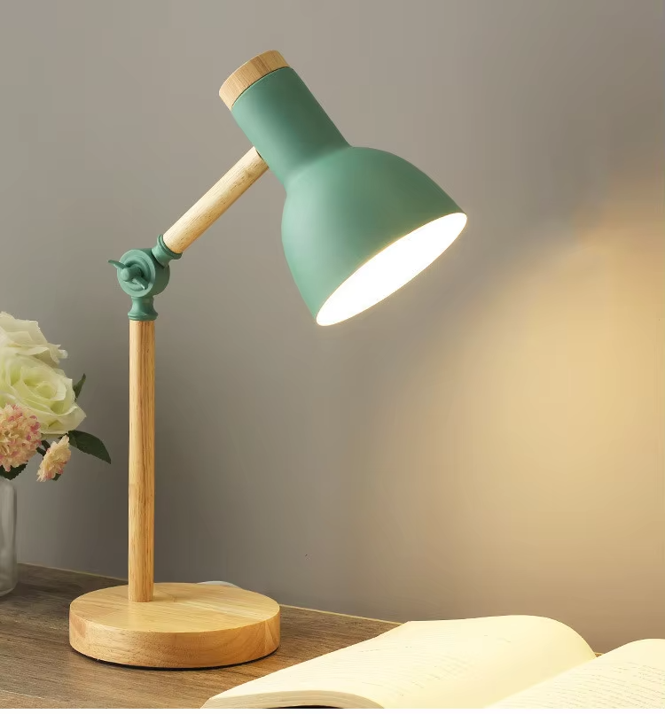 FlexiGlo | Lampe de table en bois LED pliable et réglable