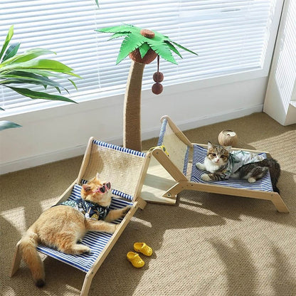 Chaise longue de plage pour chat avec planche à gratter