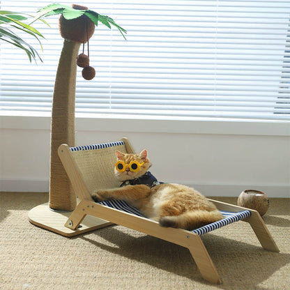 Chaise longue de plage pour chat avec planche à gratter