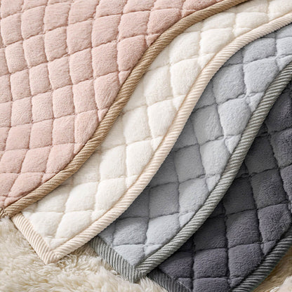 Couvre-canapé en peluche douce matelassée en diamant anti-dérapante