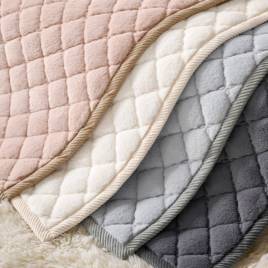 Couvre-canapé en peluche douce matelassée en diamant anti-dérapante