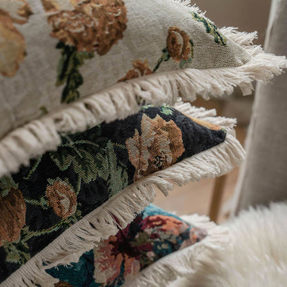 Coussin décoratif en tapisserie florale vintage
